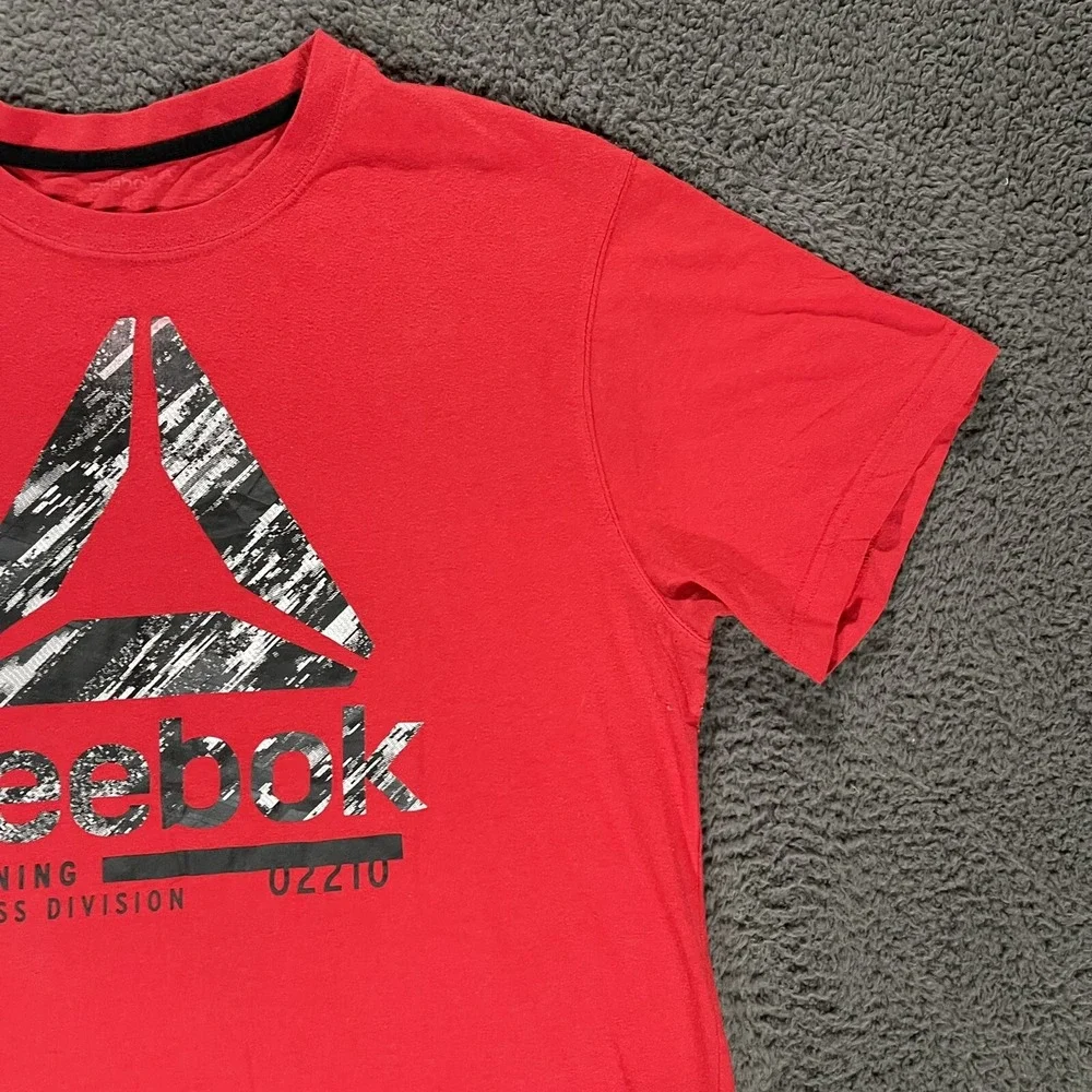 Reebok Training Fitness Division T Shirt Mens Large Short Sleeves Red